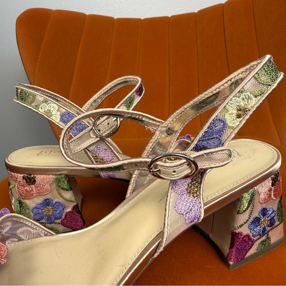 Betsey Johnson Pink Satin Floral Block Heel Sandals - Picture 6 of 6